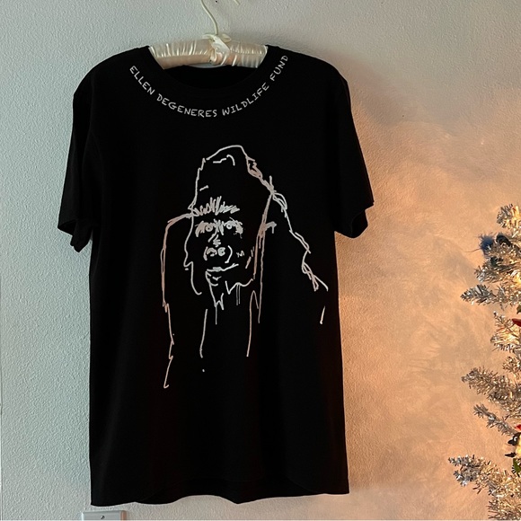{ED Ellen Degeneres} The Wildlife Fund Gorilla Tee - Picture 4 of 8